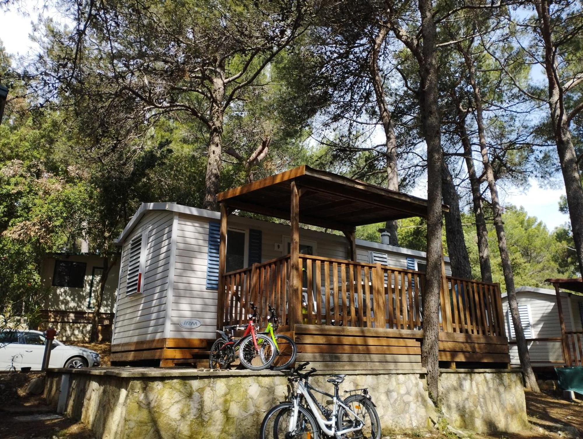 Mobile Homes Pine Sea Banjole Eksteriør bilde